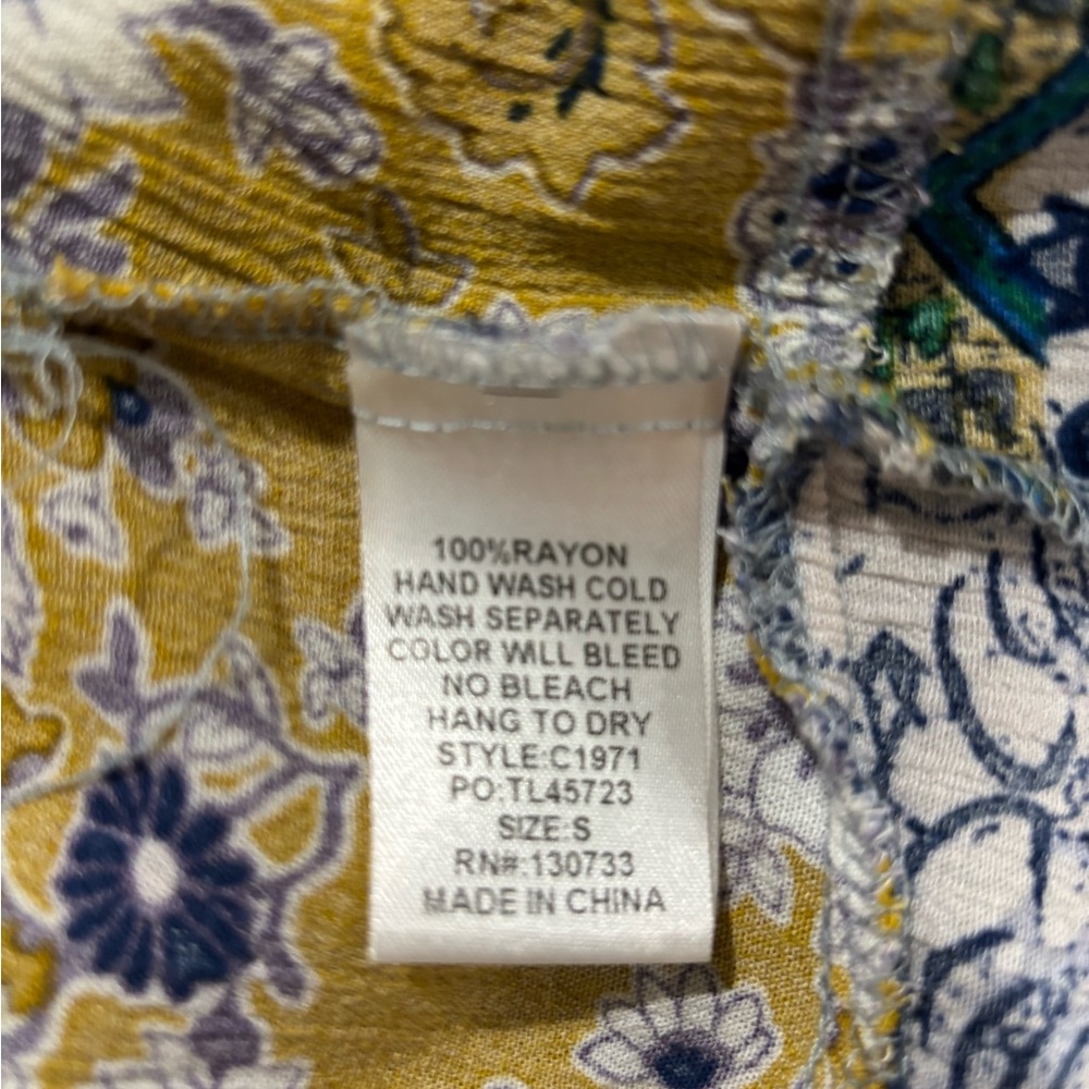 Umgee Multicolor Patchwork Floral Blouse With Tie - image 5